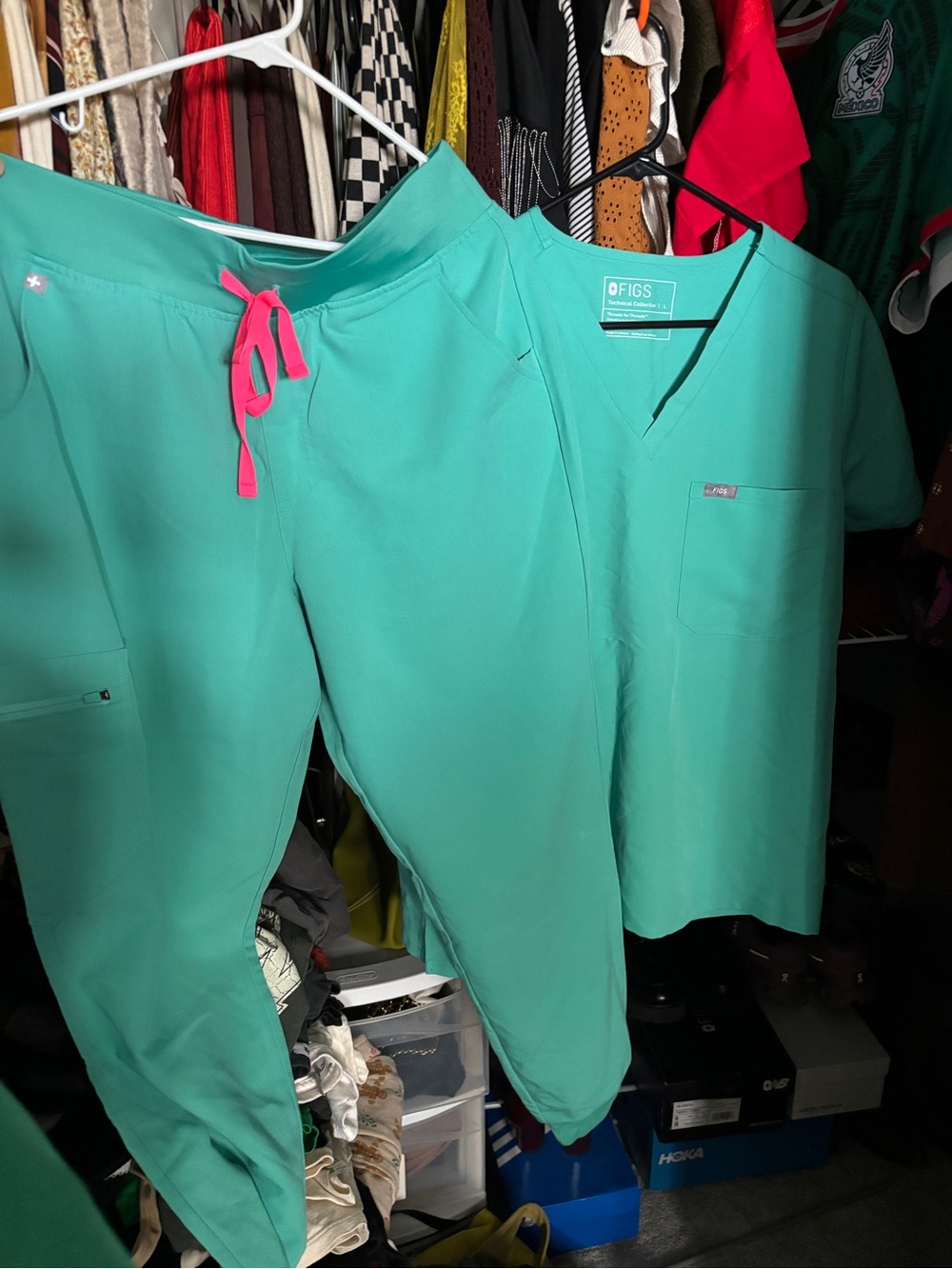 Large FIGS Teal Scrub Top and Jogger Set with Pink Drawstring worn once!